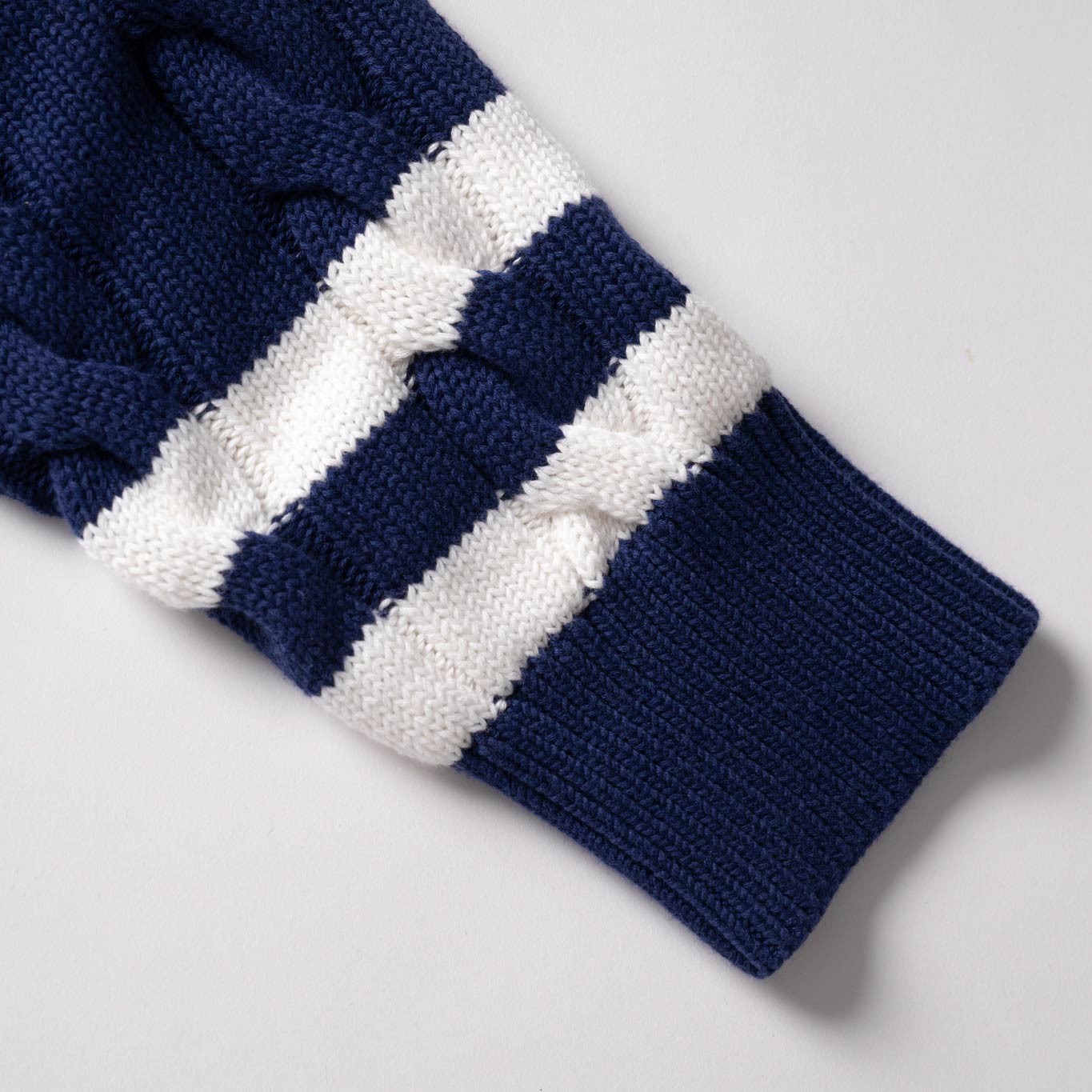 Gracebound V-Neck Knit Sweater (Navy)