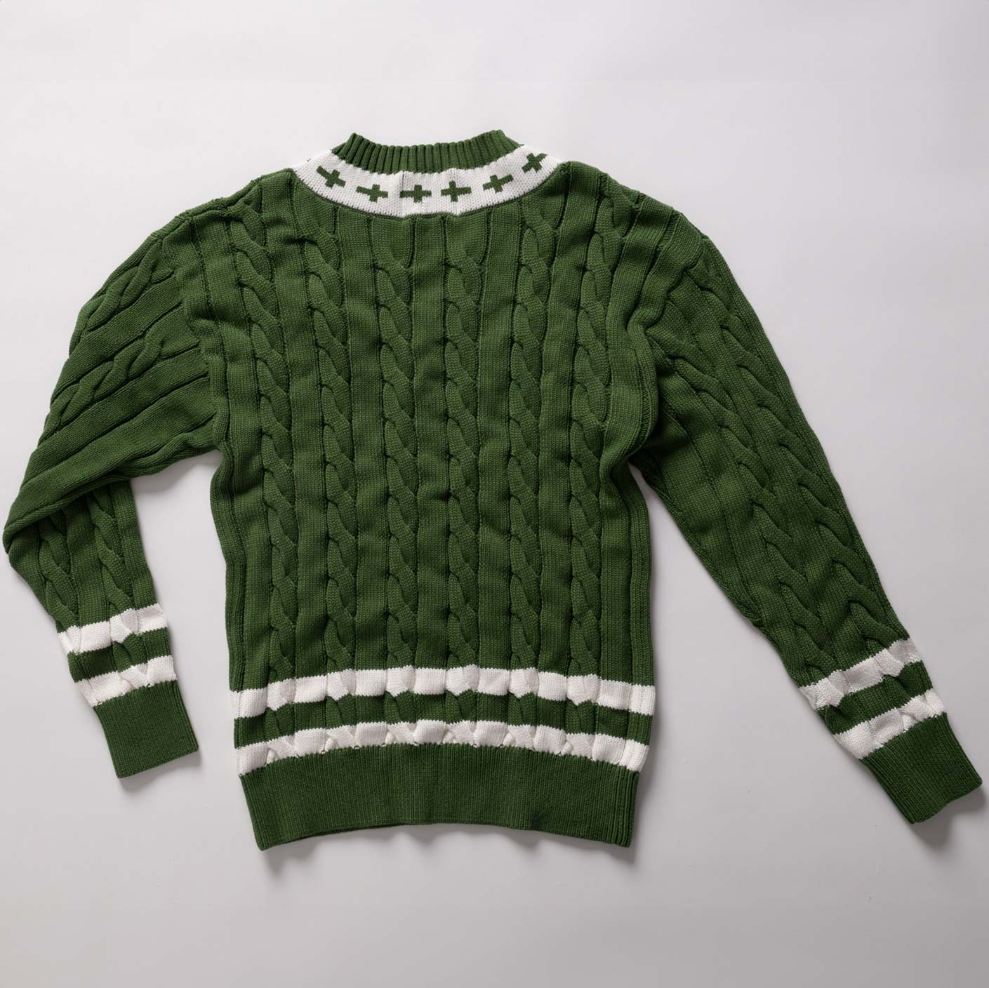 Gracebound V-Neck Knit Sweater (Forest Green)